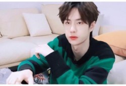 娱乐吃瓜王一博是谁