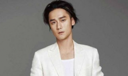 娱乐圈明星也吃瓜的有哪些,揭秘明星们的八卦世界