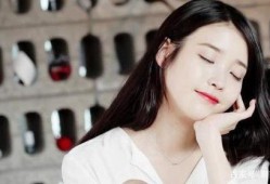 韩国娱乐圈iu吃瓜,揭秘韩国歌手的吃瓜瞬间