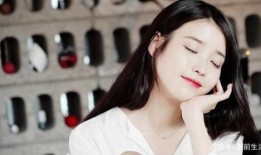 韩国娱乐圈iu吃瓜,揭秘韩国歌手的吃瓜瞬间