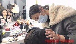 娱乐公司吃瓜现场